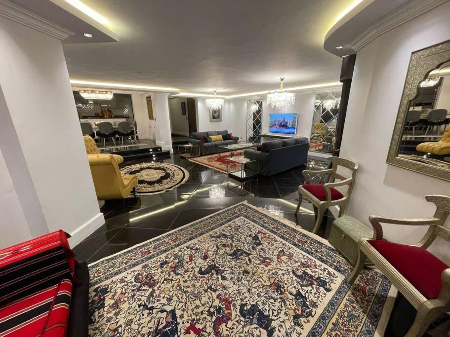 Apartment Mokattam Club View Experience